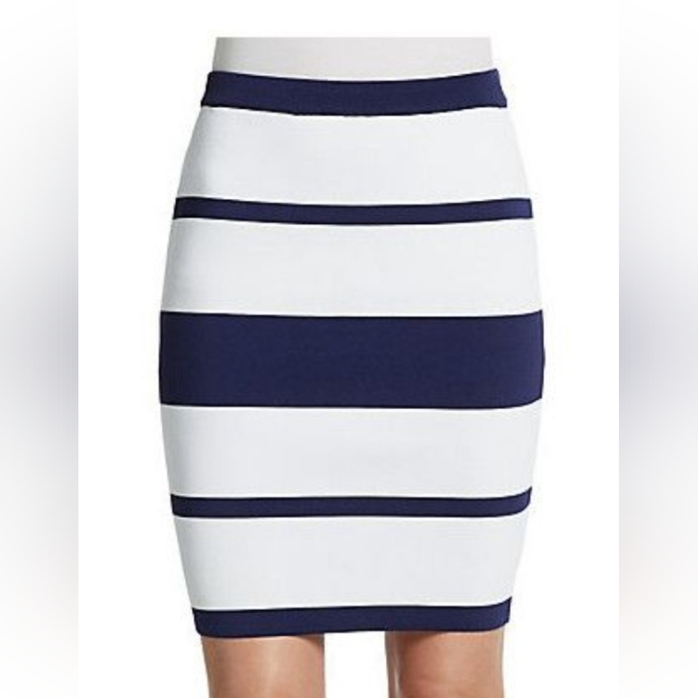 ⚠️3 for 30!! Navy/White Striped Skirt